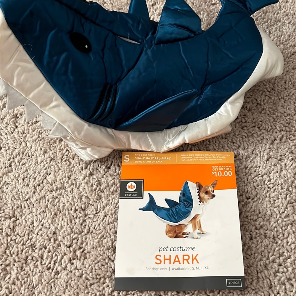 Small dog shark costume